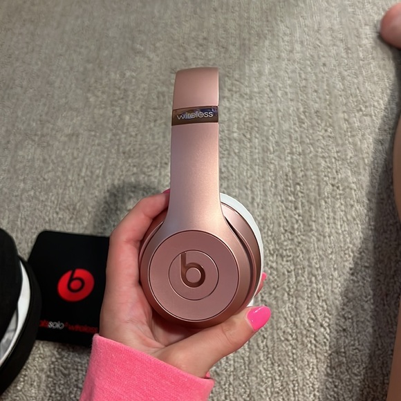 BEATS - Picture 4 of 5